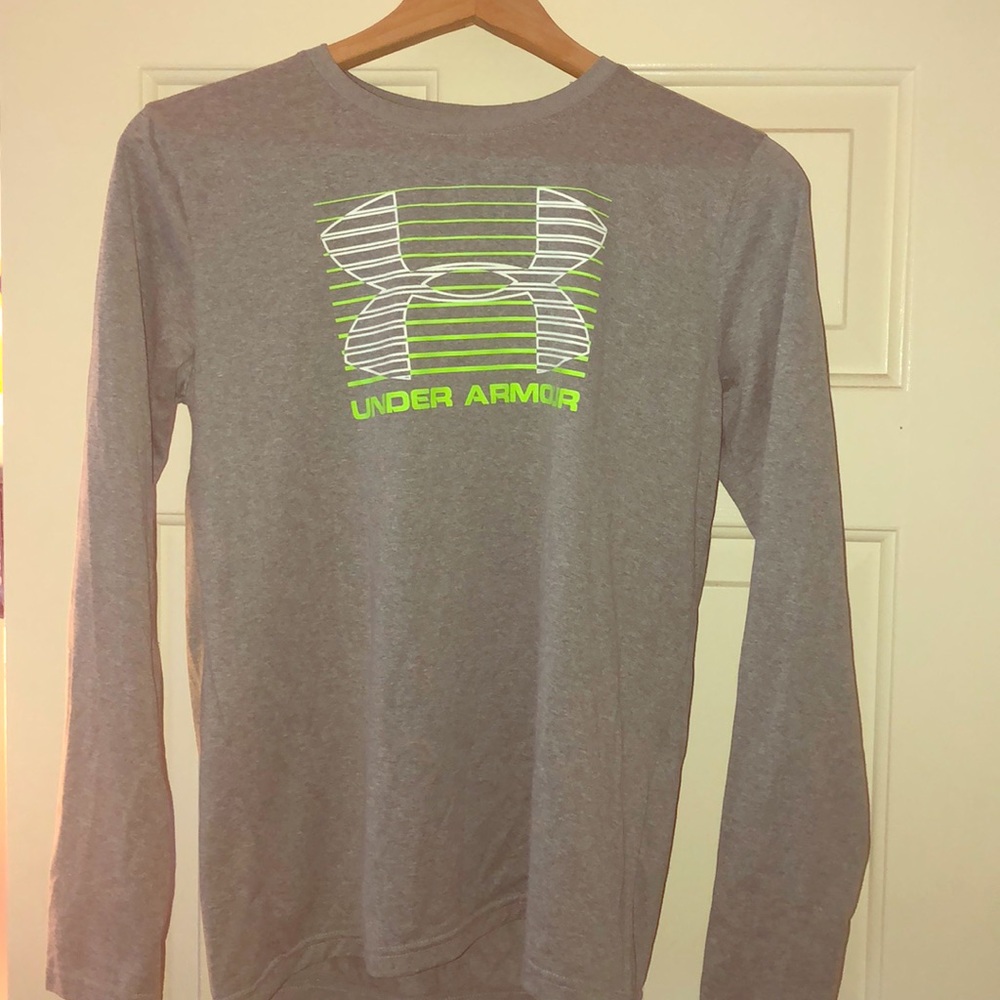 Under Armour Grey Youth Large long Sleeve Top